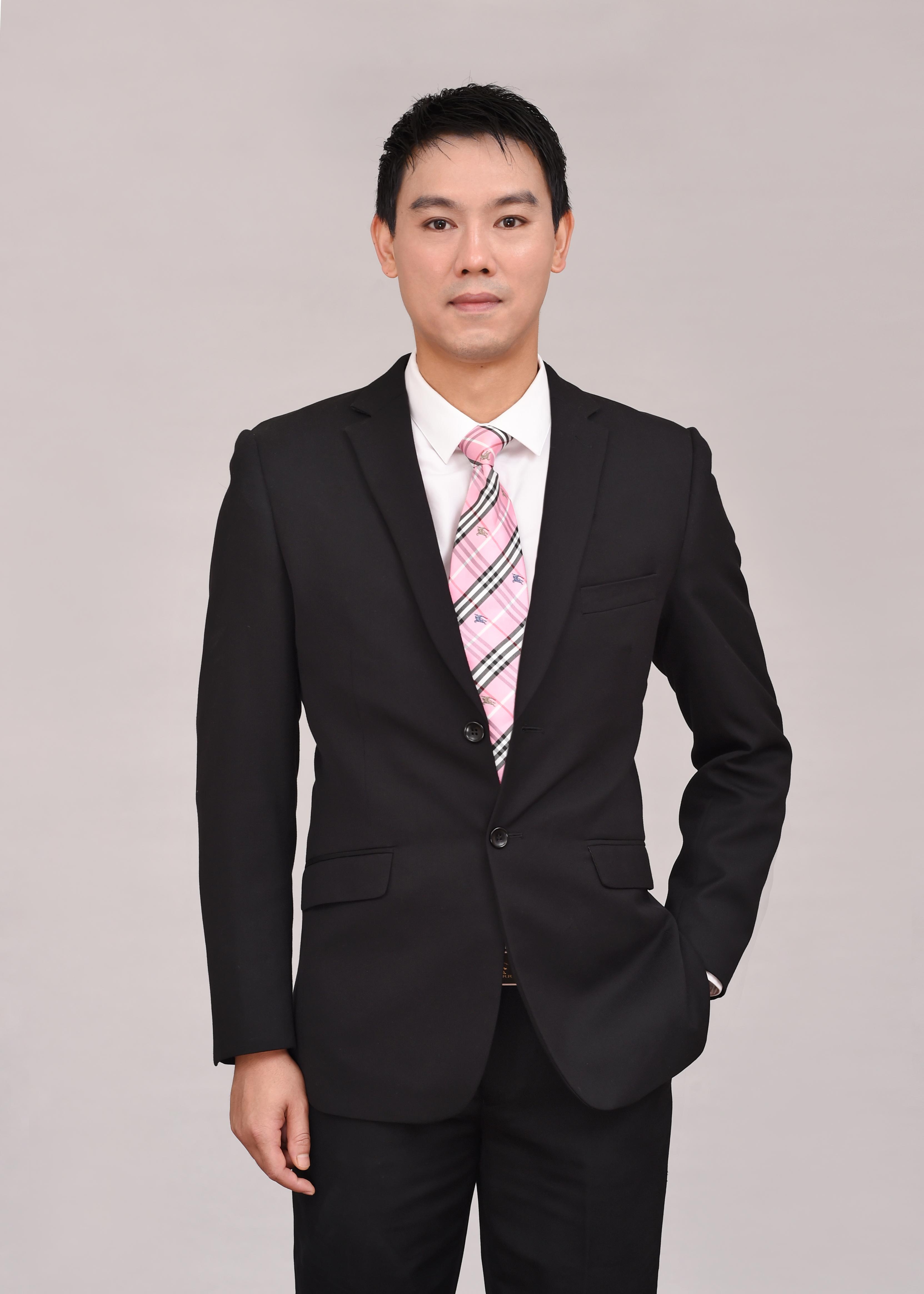 时革白 执行导演负责人